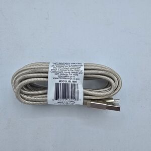 Wireless Gear 10 ft micro usb sync and charge cable. New